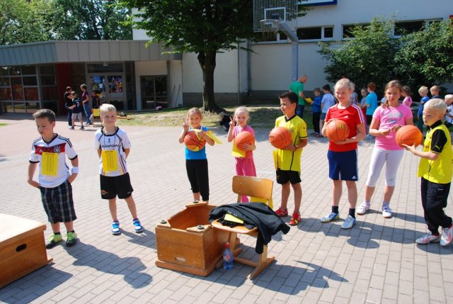 Sport- und  Spielfest 27.06.2014